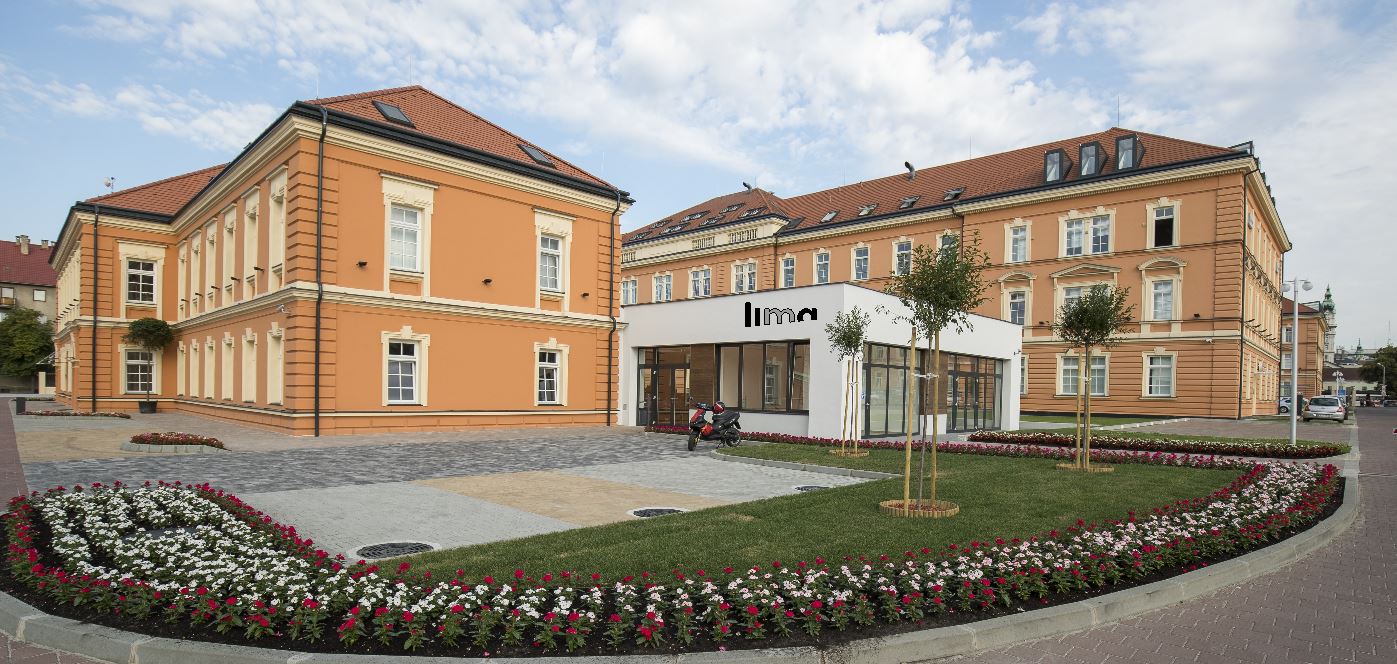 LIMA Design bejarat