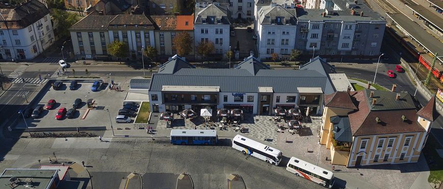 Schlichter Parkplatz, Győr